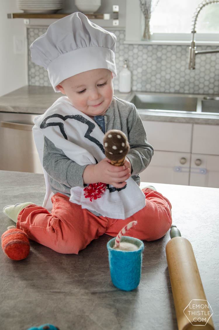 DIY Bunny Tail Tea Towel... isn't this adorable?! I love the pom pom