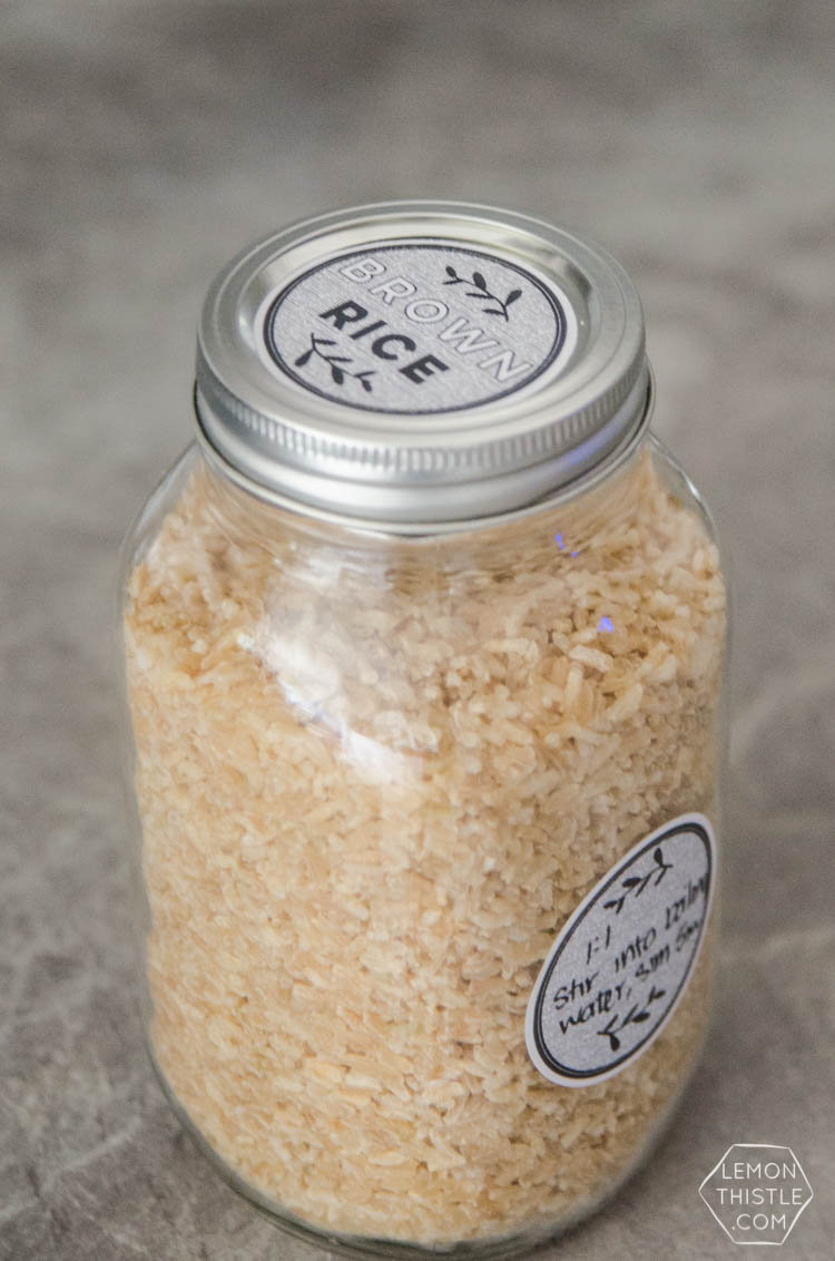 I love these black and white free printable pantry labels! They're so modern compared to most