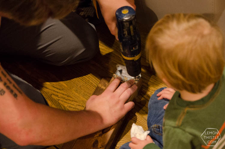 DIY Framed Wood Plank Twin Beds with detailed how-to instructions and measurements... I love these! Kids could grow with them