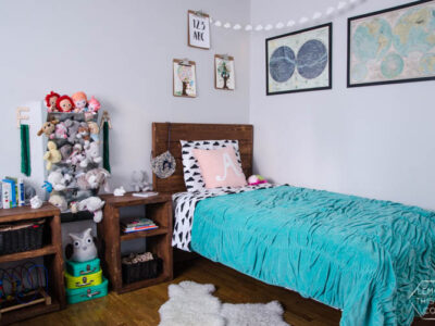 DIY Framed Wood Plank Twin Beds with detailed how-to instructions and measurements... I love these! Kids could grow with them