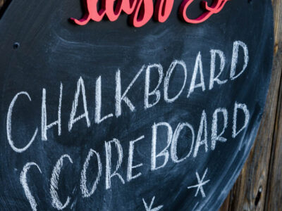 DIY Round Chalkboard with 3d hand lettering... I LOVE this! Perfect for backyard games