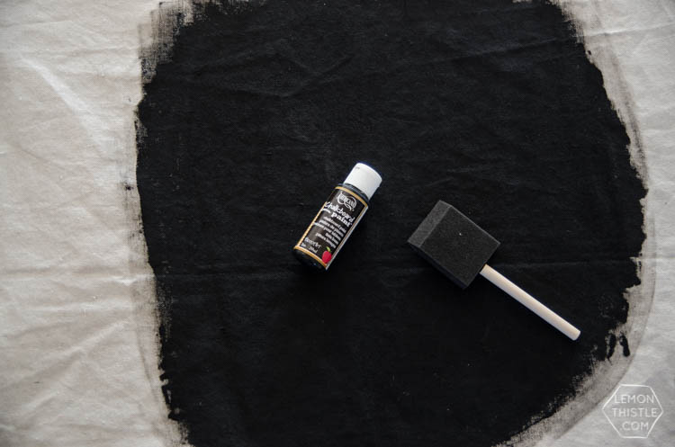 DIY Hoop Chalkboard with Eucalyptus... I LOVE this! The euc would dry nicely too- it would also make an awesome wreath!