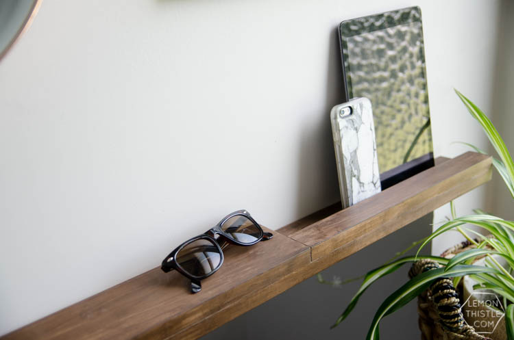 I LOVE this DIY modern wood shelf for an entry way. It's totally minimal but really functional with that ledge. 