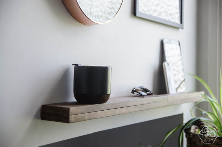 I LOVE this DIY modern wood shelf for an entry way. It's totally minimal but really functional with that ledge. 