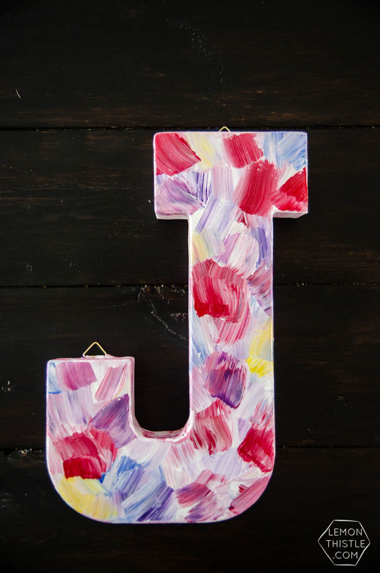 DIY Brushstroke painting- I love the look of this! After watching the video of her doing it I feel like it's totally do-able