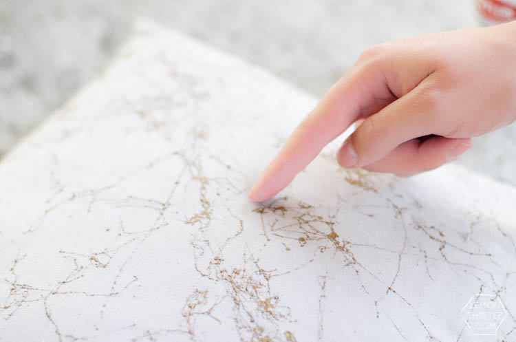 These look so awesome! And only 5 minutes is my kind of craft. DIY Gold Marbled Throw Pillows