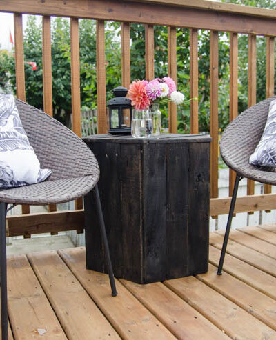 DIY Hexagon Side Table- I can't believe this is made out of pallet wood! SO nice for an afternoon build.