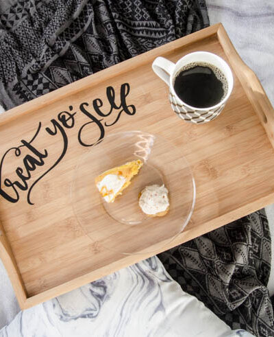 DIY Breakfast Tray Upgrade- Treat yo'self... how cute is that! Would make a great Christmas gift. (with template!)