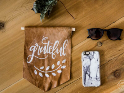 DIY Leather Pennant- grateful. I LOVE this! A nice alternative to a wooden sign and so easy to make!