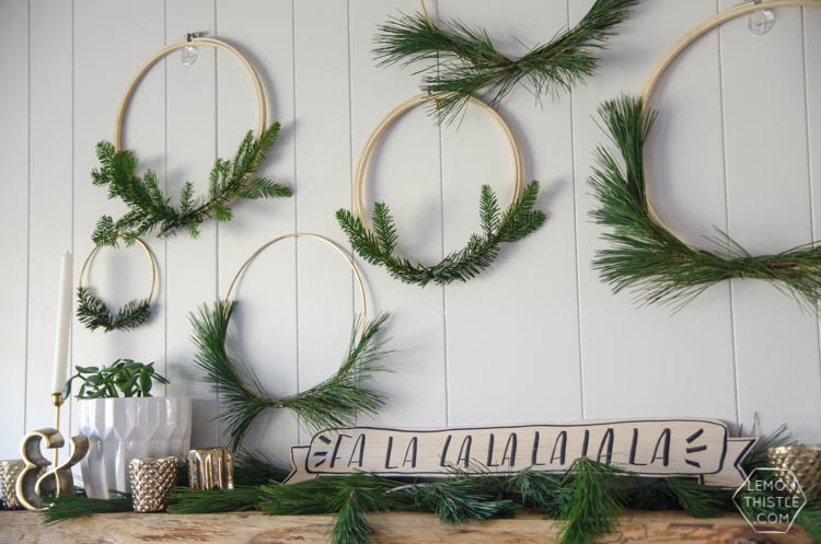 Fa La La La La... I love this! Such a simple but classy look for Christmas. 5 Minute DIY Wooden Holiday Banner Sign