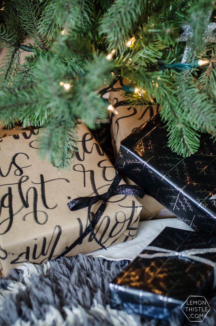 Canadian Christmas Home Tour- I love the black, white and fresh greenery in this holiday style! 