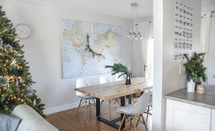 Canadian Christmas Home Tour- I love the black, white and fresh greenery in this holiday style! 