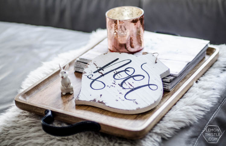 DIY Noel Wooden Sign- I LOVE this! Plus the tips on how to letter easily on wood are great