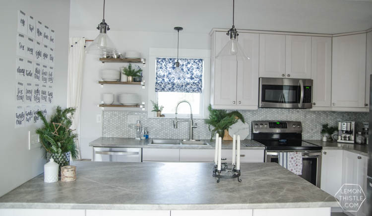 Canadian Christmas Home Tour- I love the black, white and fresh greenery in this holiday style! 