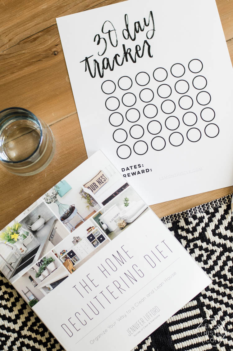 Free Printable 30 Day Tracker- love the simplicity and handlettering! You could use this for anything- diets, challenges, bible reading, kids chores or exercise! 
