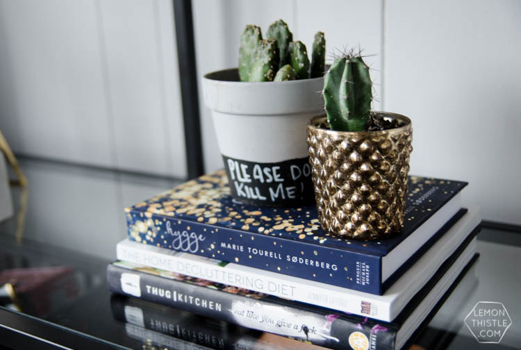 Simple, neutral spring home tour- spring 'decor' I could actually pull off!