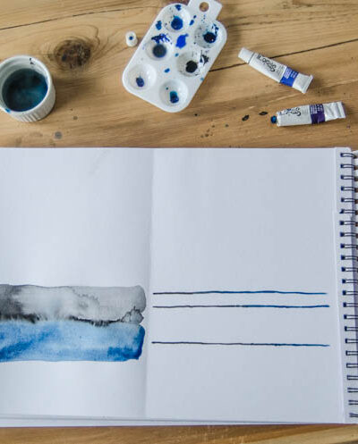 I love this simple watercolor painting duo! And the video tutorial makes it so easy to make.