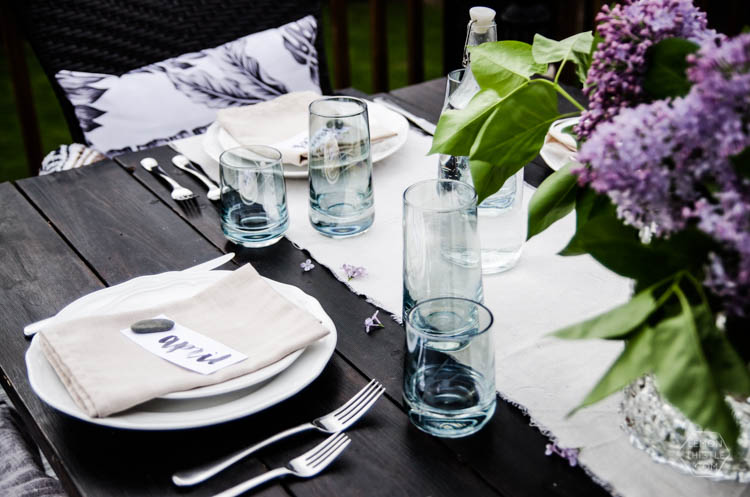 Lilacs and Linen- Love this casual outdoor dining tablescape for spring