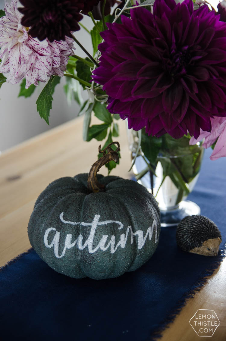 Love this natural and metallics autumn home tour