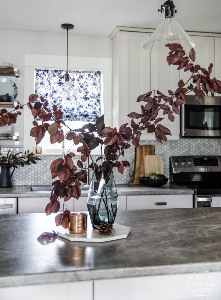 Love this natural and metallics autumn home tour