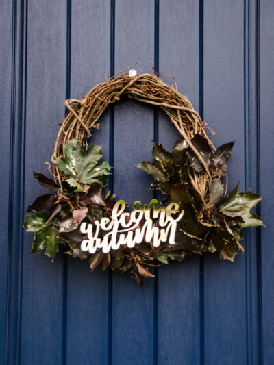 Organic and Foiled- Autumn Wreath with free printable hand lettering