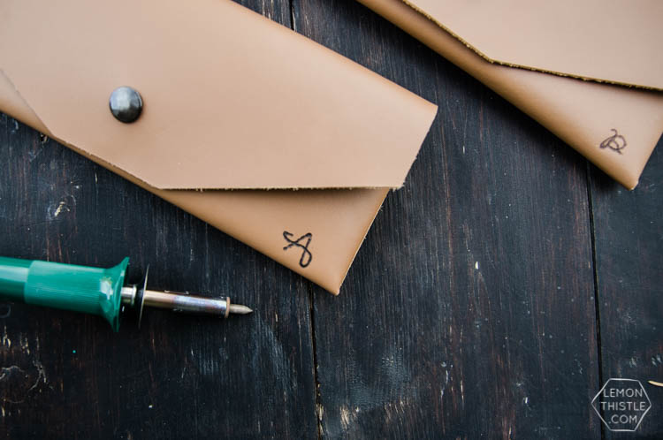 Diy Leather Pouch Cricut Maker Vs Explore Air Lemon Thistle Diy Leather Pouch Cut With A Cricut Tips For Working And
