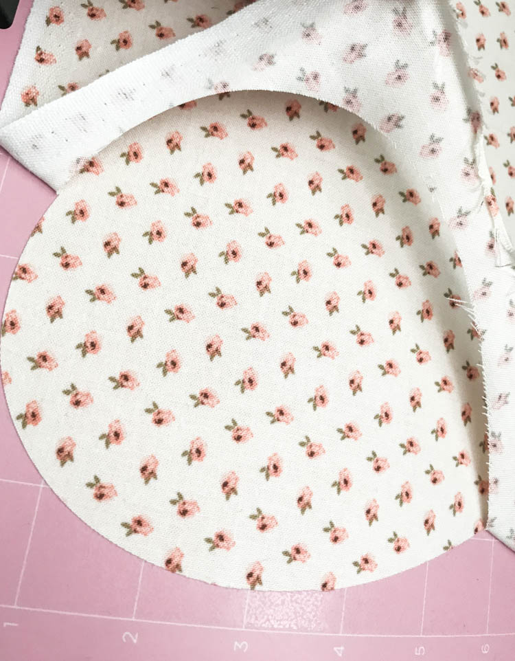 XO DIY Applique Pillow- cut with the Cricut Maker plus free pattern!