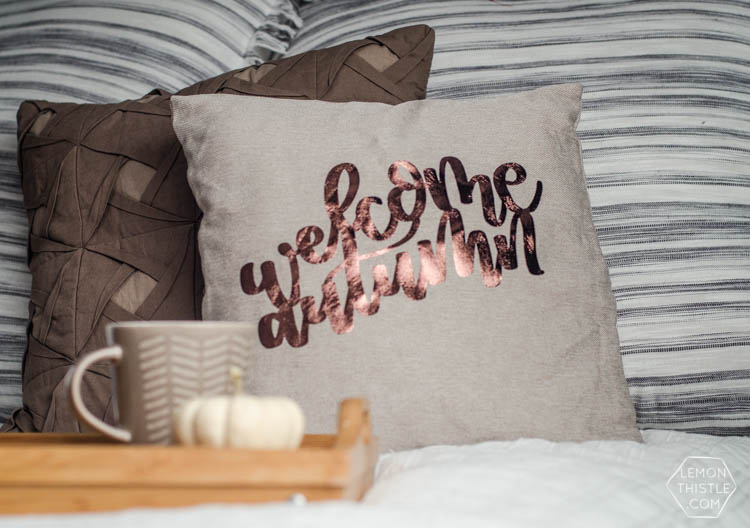 DIY Welcome Autumn Pillow- I love the hand lettered design on this one! And that foil is dreamy.