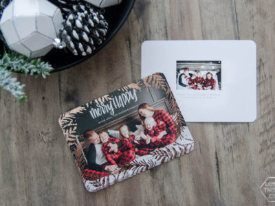 How to add your own (handlettered!) design to photo cards for the holidays- plus free download of my Merry Happy design