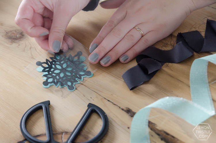 Love these snowflake gift tags! So simple thanks to the Cricut Maker
