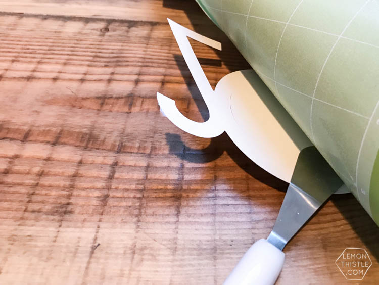 DIY 2018 Cake Toppers & Straw Decor... using fonts and a Cricut... this is amazing! I love this material- so much better than paper.