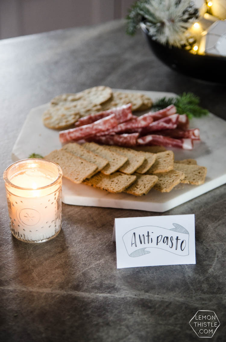 Holiday Open House- Modern Handlettered Free Printable Invitations and tent cards- perfect for a casual Christmas party!