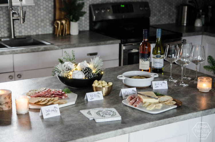 Holiday Open House- Modern Handlettered Free Printable Invitations and tent cards- perfect for a casual Christmas party!