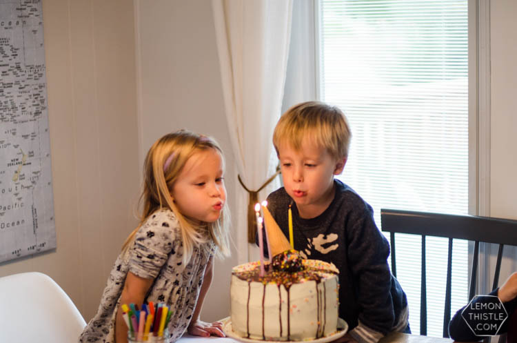 A modern DIY Ice cream party- the perfect kids birthday party- plus, it's gender neutral!