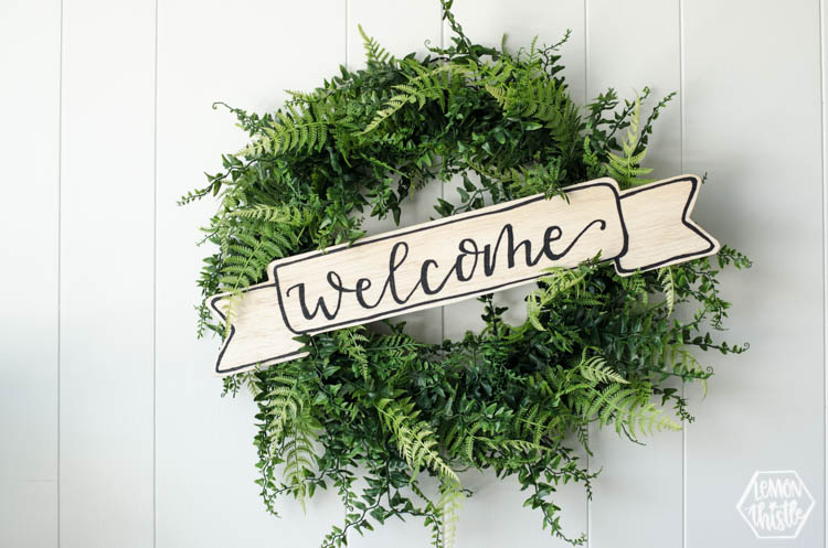 DIY Wood Welcome Banner for wreath
