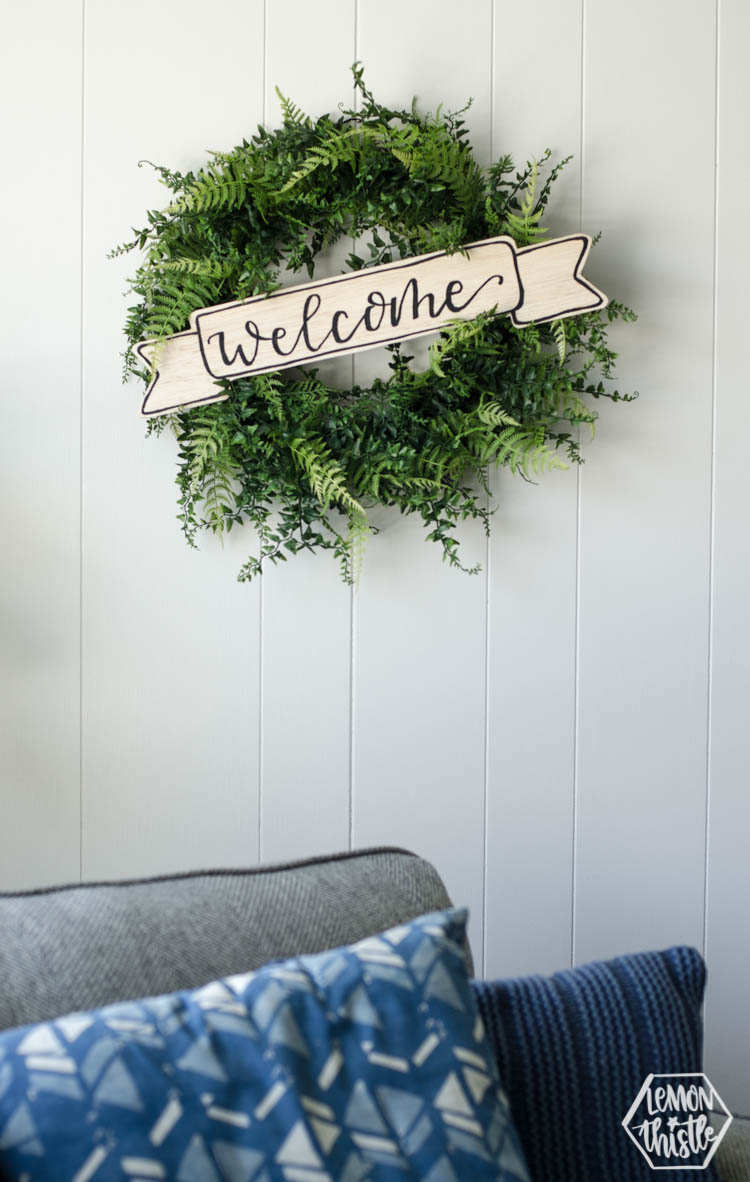 DIY Wood Welcome Banner for wreath