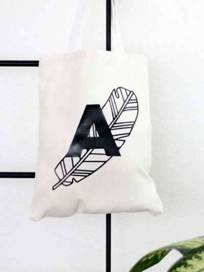 DIY Line Art Tote Bag with monogram