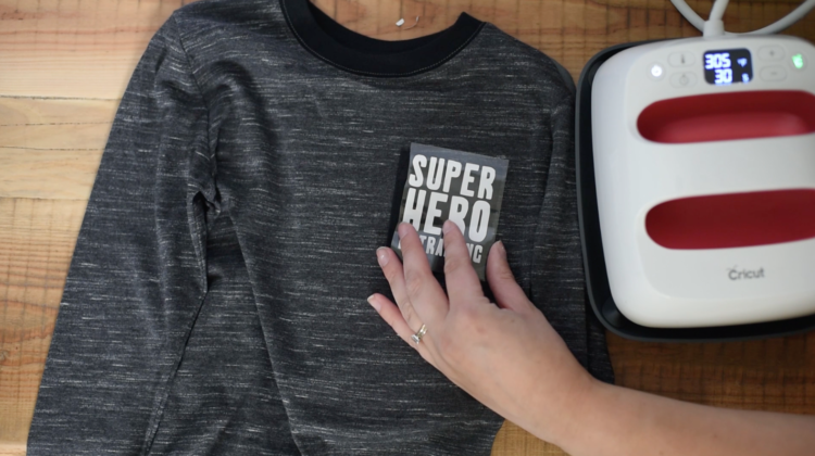 Using Iron on Lite with Cricut EasyPress 2