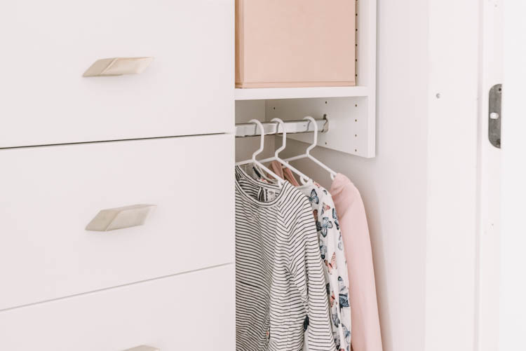 Such a pretty girls closet! PLUS all about Designing kids closets that grow with them