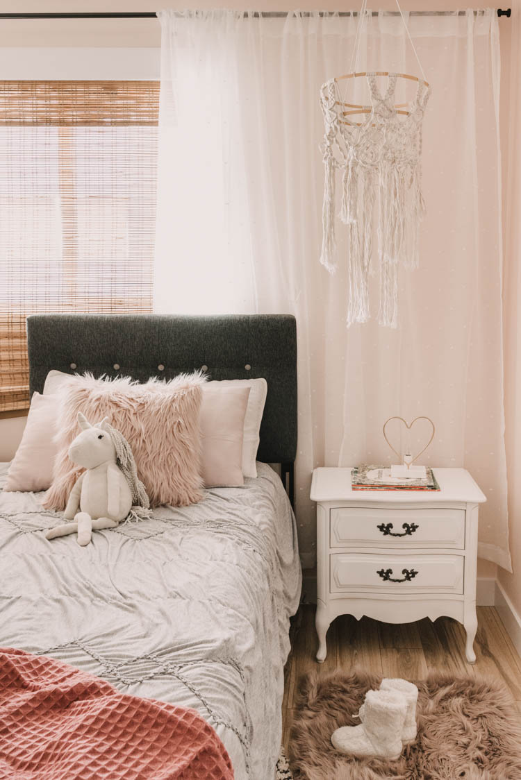 Little Girls Bedroom Makeover- love the textures in here!