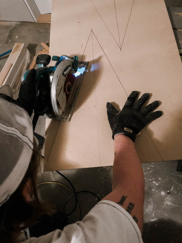 How to cut a triangle 
