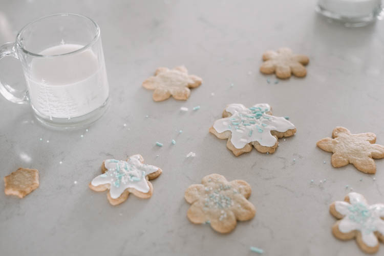 Holiday Baking with Kids- my tips to make it less stressful!