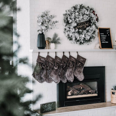 Such a pretty holiday mantel -modern and neutral