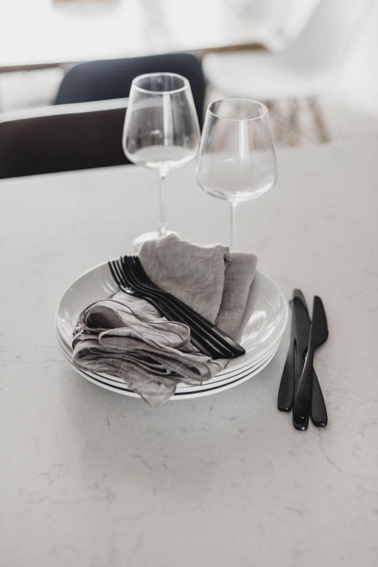 Beautiful soft veining in this quartz countertop