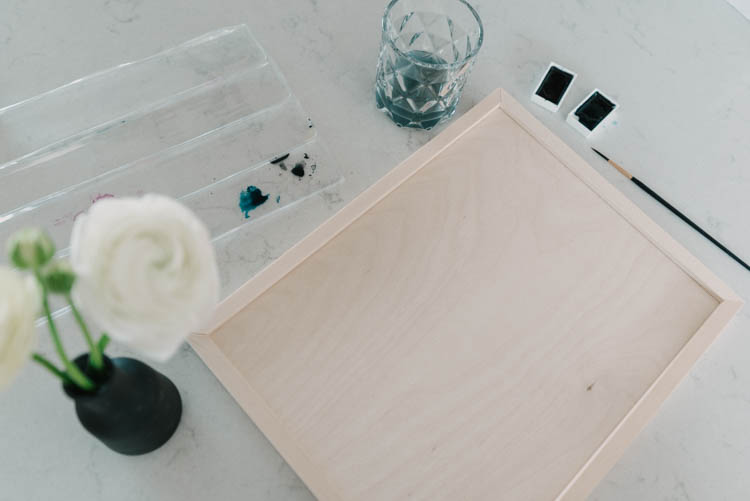 Painting watercolor on wood signs