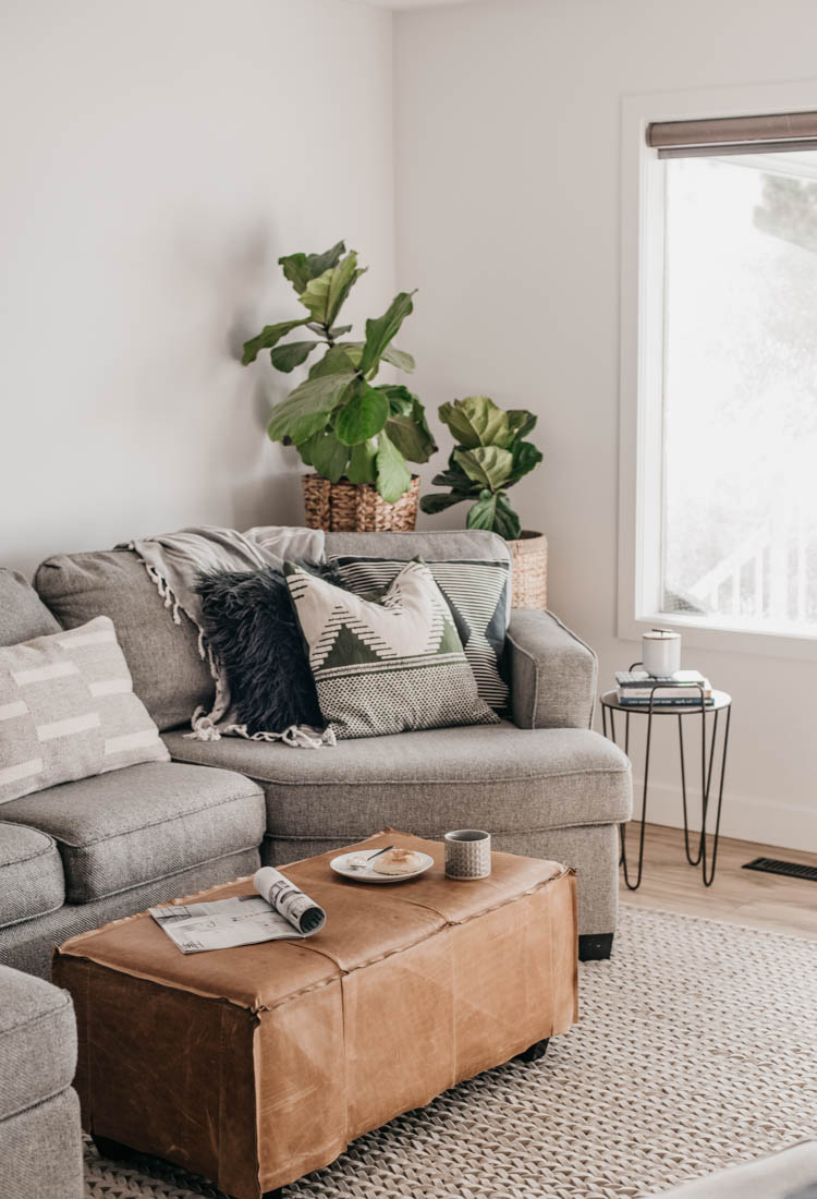 Minimal spring home tour with boho family friendly style