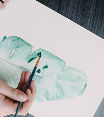 Simple Watercolor leaves tutorial- love how modern and easy this art is!