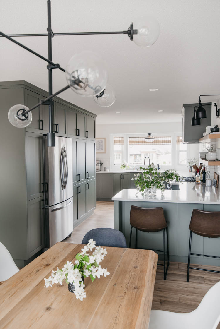 Summer Home Tour full of vases full of cut flowering branches... the perfect seasonal decor!