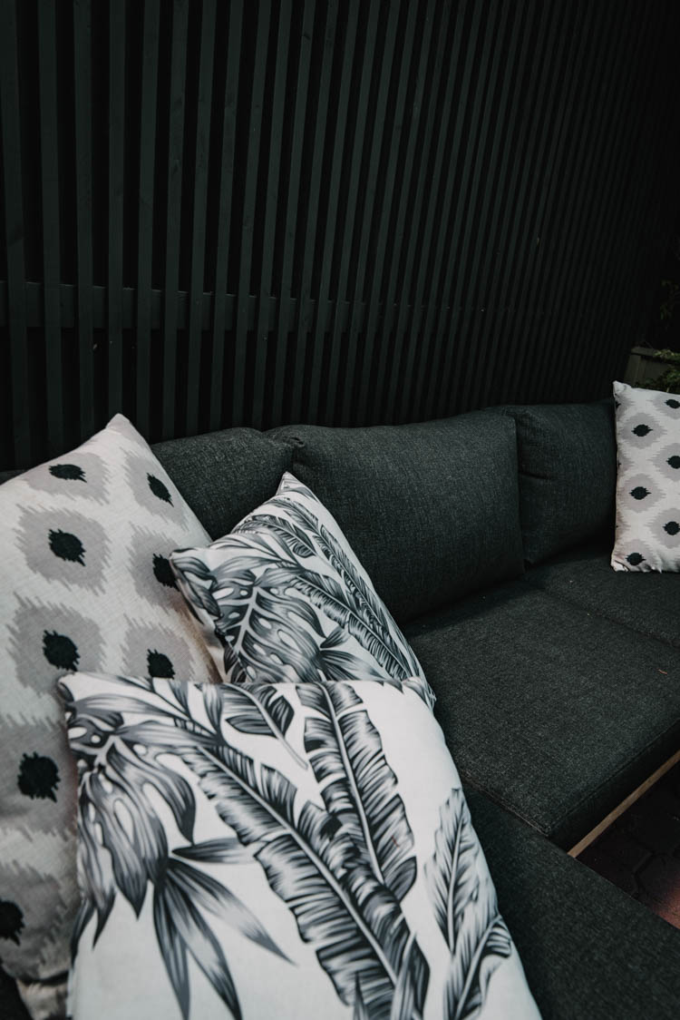 Dark and moody modern patio update for summer!