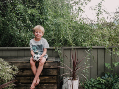 Modern DIY Outdoor Toy Storage Chest - Free plans and DIY tutorial